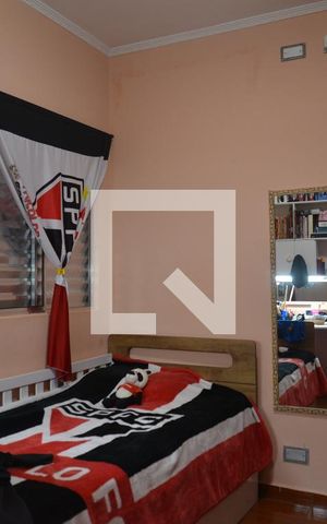 Casa à venda com 162m², 4 quartos e 2 vagasQuarto 3