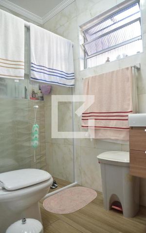 Casa à venda com 162m², 4 quartos e 2 vagasBanheiro Social
