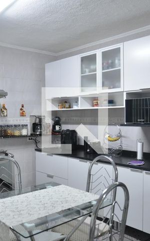 Casa à venda com 162m², 4 quartos e 2 vagasCozinha
