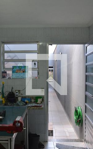 Casa à venda com 162m², 4 quartos e 2 vagasEdicula