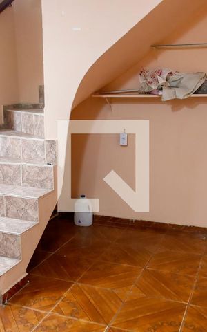 Casa à venda com 260m², 6 quartos e 2 vagas Casa à venda com 260m², 6 quartos e 2 vagasCozinha