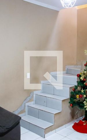 Casa à venda com 260m², 6 quartos e 2 vagas Casa à venda com 260m², 6 quartos e 2 vagassala