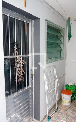Casa à venda com 260m², 6 quartos e 2 vagas Casa à venda com 260m², 6 quartos e 2 vagascasa 4