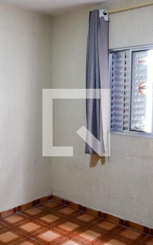 Casa à venda com 260m², 6 quartos e 2 vagas Casa à venda com 260m², 6 quartos e 2 vagasQuarto 1