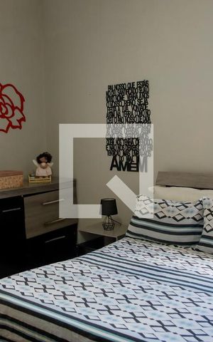 Casa à venda com 260m², 6 quartos e 2 vagas Casa à venda com 260m², 6 quartos e 2 vagasQuarto 4 - Suíte