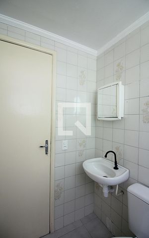 Apartamento à venda com 48m², 2 quartos e 1 vagaBanheiro Social