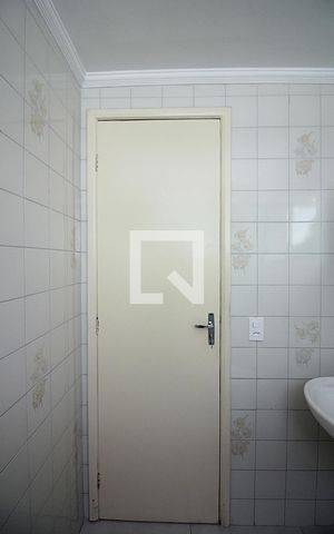 Apartamento à venda com 48m², 2 quartos e 1 vagaBanheiro Social