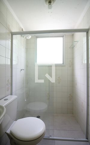 Apartamento à venda com 48m², 2 quartos e 1 vagaBanheiro Social