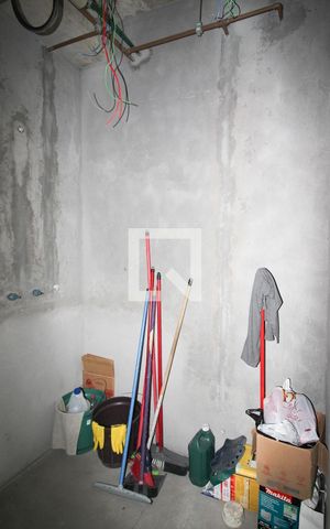 Apartamento à venda com 200m², 2 quartos e 3 vagas Apartamento à venda com 200m², 2 quartos e 3 vagasBanheiro 2 da Suíte