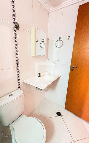 Apartamento à venda com 52m², 2 quartos e 1 vaga Apartamento à venda com 52m², 2 quartos e 1 vagaBanheiro