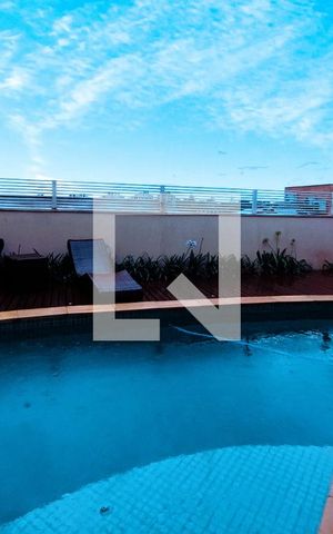 Casa de condomínio à venda com 540m², 3 quartos e 3 vagas Casa de condomínio à venda com 540m², 3 quartos e 3 vagasPiscina