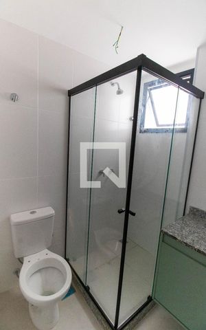 Studio à venda com 39m², 1 quarto e 1 vaga Studio à venda com 39m², 1 quarto e 1 vagaBanheiro