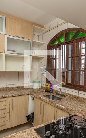 Casa à venda com 393m², 3 quartos e 6 vagas