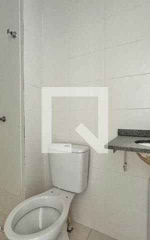 Apartamento à venda com 66m², 2 quartos e 1 vaga Apartamento à venda com 66m², 2 quartos e 1 vagaBanheiro Social