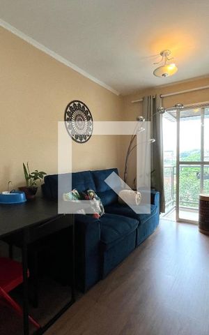 Apartamento à venda com 55m², 2 quartos e 1 vaga Apartamento à venda com 55m², 2 quartos e 1 vagaSala