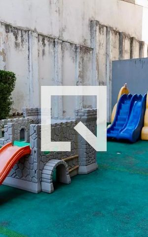 Apartamento à venda com 55m², 2 quartos e 1 vaga Apartamento à venda com 55m², 2 quartos e 1 vagaÁrea comum - Playground