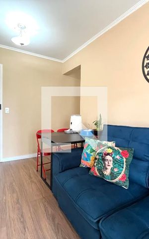 Apartamento à venda com 55m², 2 quartos e 1 vaga Apartamento à venda com 55m², 2 quartos e 1 vagaSala