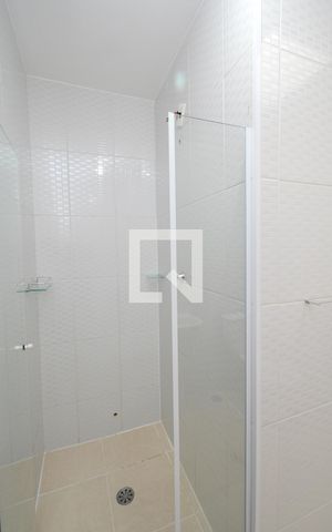 Casa de condomínio para alugar com 126m², 2 quartos e 1 vagaBanheiro