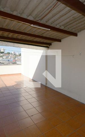 Casa de condomínio para alugar com 126m², 2 quartos e 1 vagaQuintal