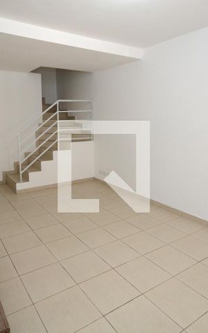 Casa de condomínio para alugar com 126m², 2 quartos e 1 vagaSala