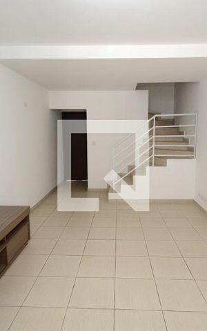 Casa de condomínio para alugar com 126m², 2 quartos e 1 vagaSala
