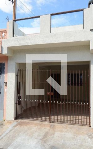 Casa de condomínio para alugar com 126m², 2 quartos e 1 vagaFachada