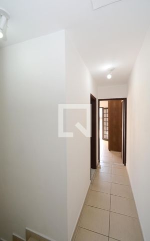 Casa de condomínio para alugar com 126m², 2 quartos e 1 vagaCorredor