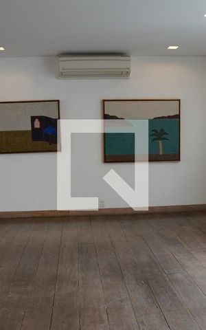 Apartamento à venda com 300m², 6 quartos e 4 vagasSala