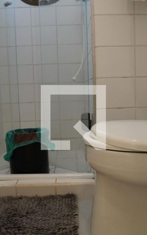 Apartamento à venda com 300m², 6 quartos e 4 vagasBanheiro de serviço