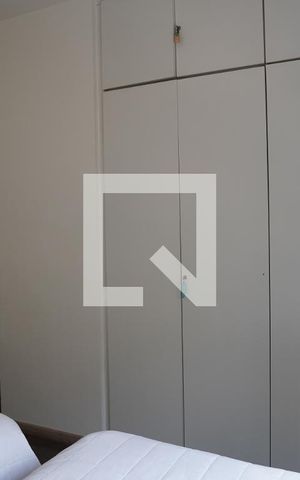Apartamento à venda com 300m², 6 quartos e 4 vagasQuarto 2 