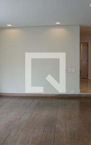 Apartamento à venda com 300m², 6 quartos e 4 vagasSala