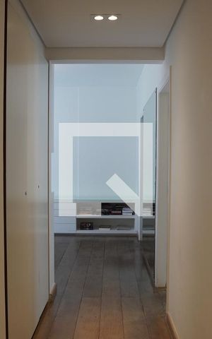 Apartamento à venda com 300m², 6 quartos e 4 vagasSuite