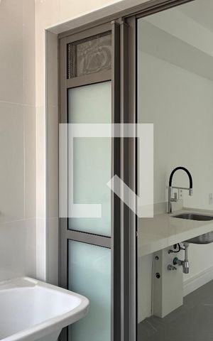 Apartamento à venda com 78m², 2 quartos e 1 vaga Apartamento à venda com 78m², 2 quartos e 1 vagaÁrea de Serviço