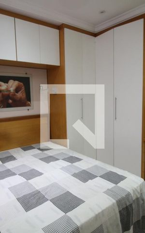 Casa à venda com 230m², 4 quartos e 2 vagasQuarto 1 Suíte