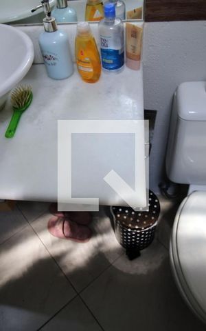 Casa à venda com 230m², 4 quartos e 2 vagasLavabo 1