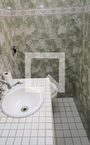 Casa à venda com 230m², 4 quartos e 2 vagasLavabo 2