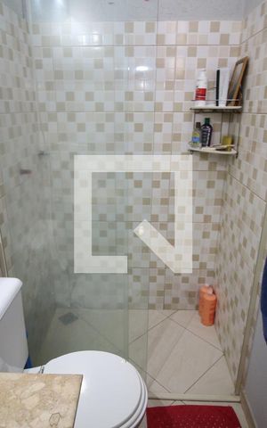 Casa à venda com 230m², 4 quartos e 2 vagasBanheiro da Suíte 1