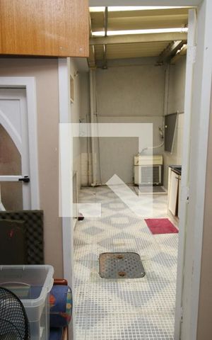 Casa à venda com 230m², 4 quartos e 2 vagasQuarto de Hóspede