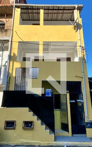 Casa para alugar com 60m², 2 quartos e sem vaga Casa para alugar com 60m², 2 quartos e sem vagaFachada