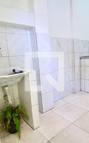 Casa para alugar com 60m², 2 quartos e sem vaga Casa para alugar com 60m², 2 quartos e sem vagaCozinha e Área de Serviço