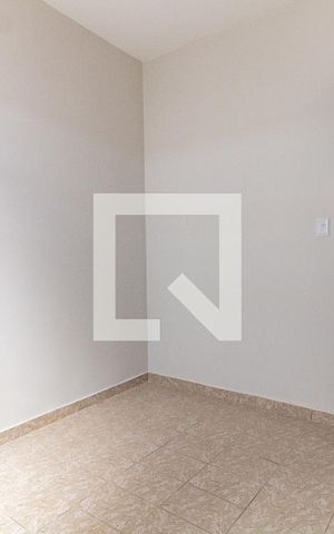 Casa à venda com 100m², 2 quartos e 2 vagas Casa à venda com 100m², 2 quartos e 2 vagasQuarto 2
