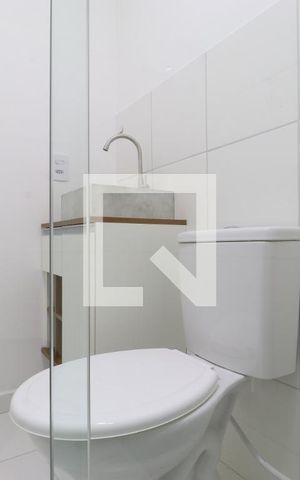 Apartamento para alugar com 39m², 2 quartos e sem vagaBanheiro