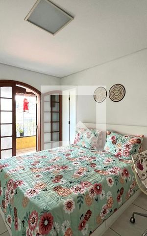 Casa à venda com 220m², 4 quartos e 2 vagas Casa à venda com 220m², 4 quartos e 2 vagasSuite 2