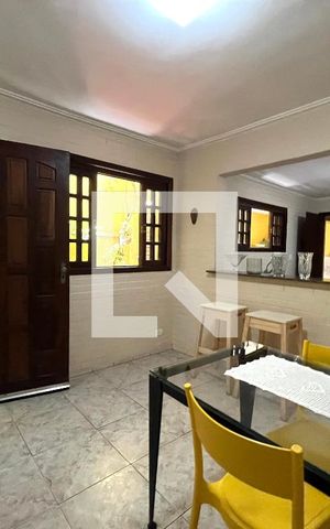 Casa à venda com 220m², 4 quartos e 2 vagas Casa à venda com 220m², 4 quartos e 2 vagasCopa 2