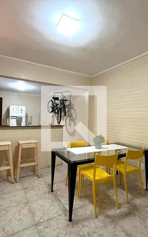 Casa à venda com 220m², 4 quartos e 2 vagas Casa à venda com 220m², 4 quartos e 2 vagasCopa 2