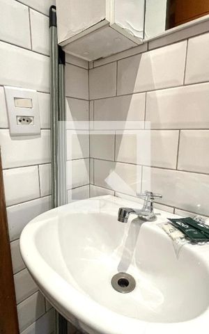 Casa de condomínio à venda com 150m², 6 quartos e 1 vaga Casa de condomínio à venda com 150m², 6 quartos e 1 vagaBanheiro ap 3
