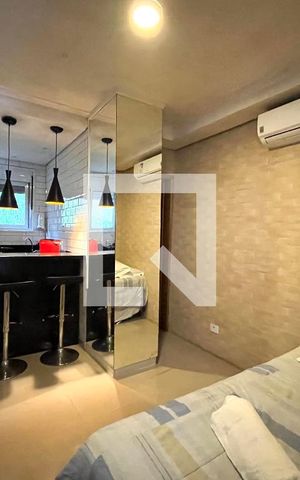 Casa de condomínio à venda com 150m², 6 quartos e 1 vaga Casa de condomínio à venda com 150m², 6 quartos e 1 vagaStudio ap 3