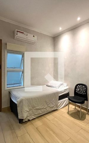 Casa de condomínio à venda com 150m², 6 quartos e 1 vaga Casa de condomínio à venda com 150m², 6 quartos e 1 vagaStudio ap 4