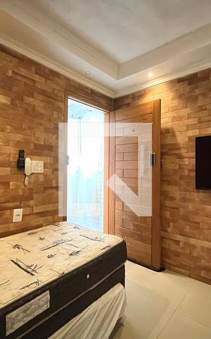Casa de condomínio à venda com 150m², 6 quartos e 1 vaga Casa de condomínio à venda com 150m², 6 quartos e 1 vagaStudio ap 5