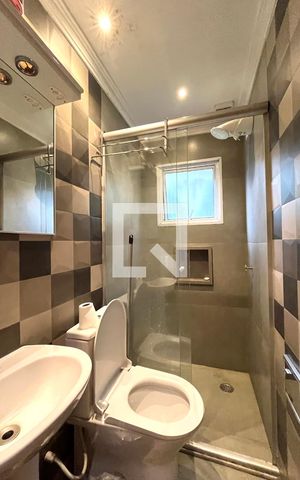 Casa de condomínio à venda com 150m², 6 quartos e 1 vaga Casa de condomínio à venda com 150m², 6 quartos e 1 vagaBanheiro ap 5